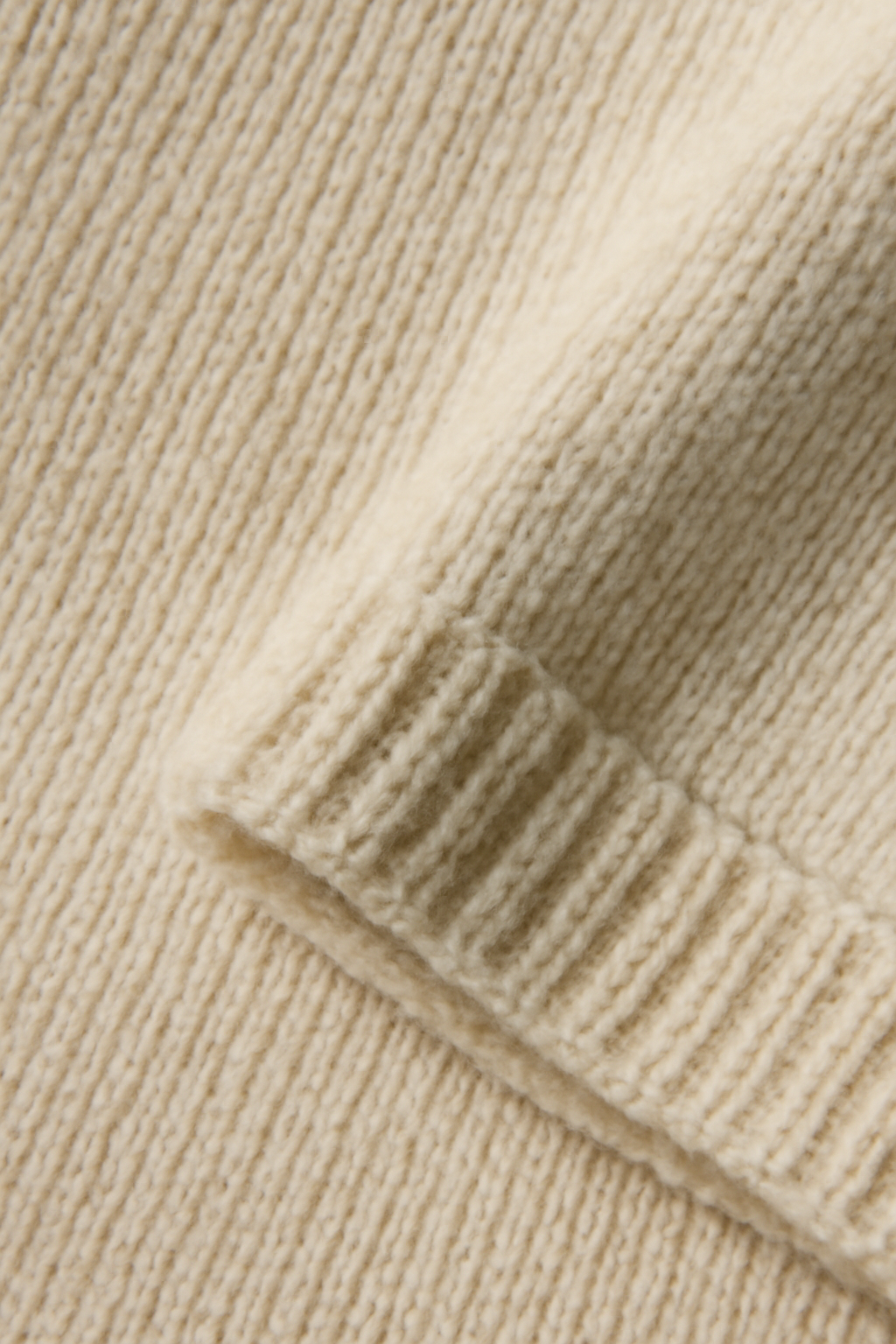 Cascais Ribbed Merino Crewneck Sweater