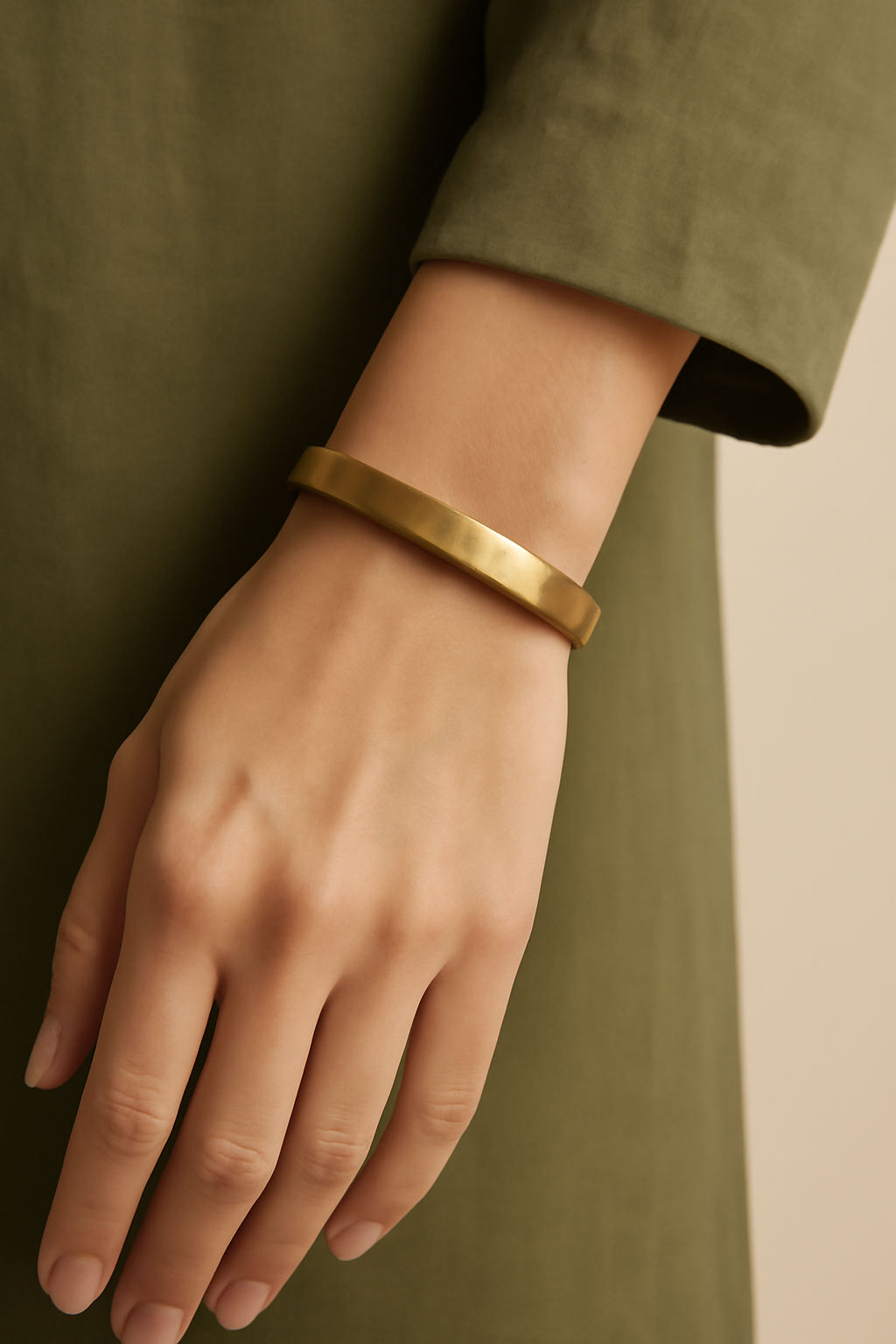 Douro Textured Brass Bracelet