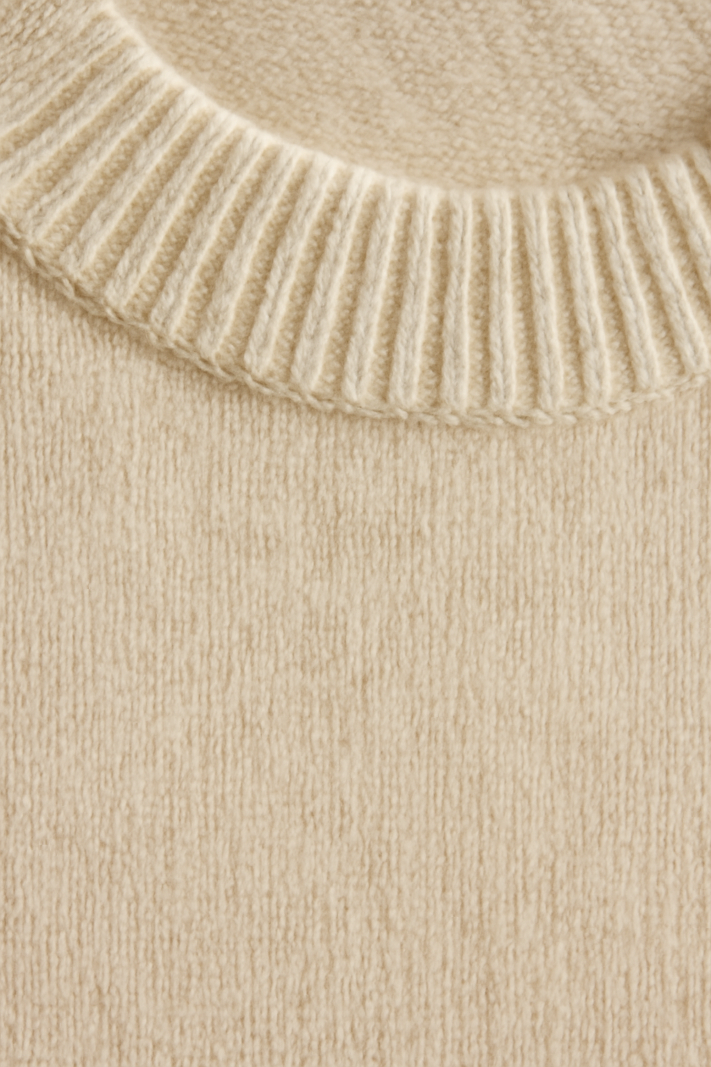 Dune Cable-Knit Merino Crewneck Sweater