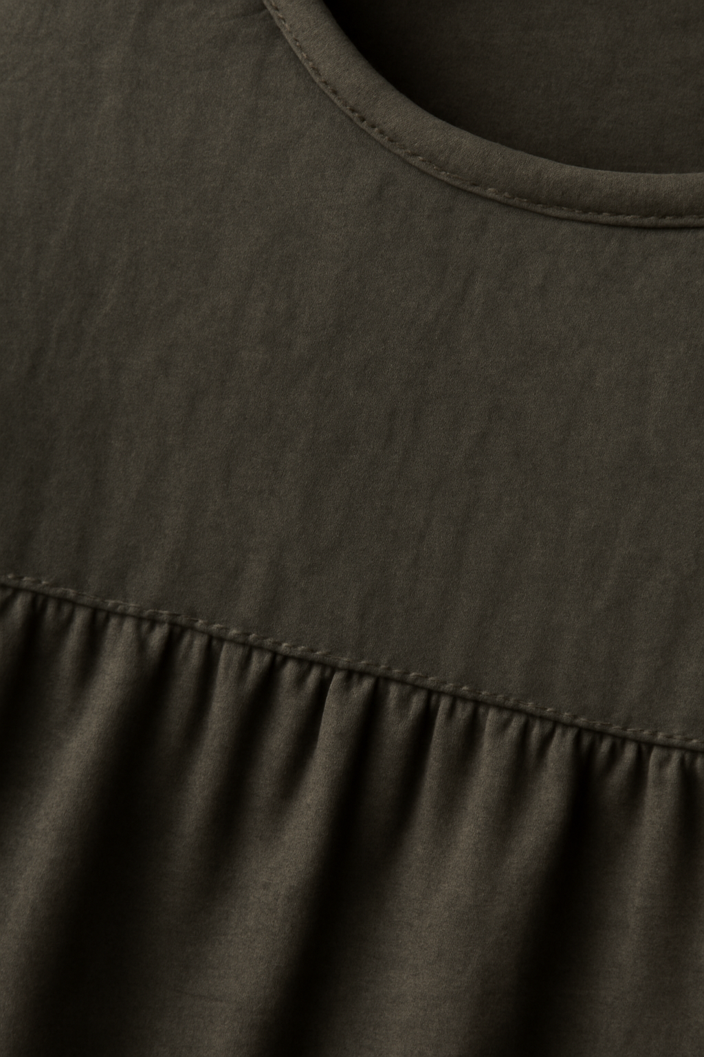 Ericeira V-Neck Tencel Relaxed Dress