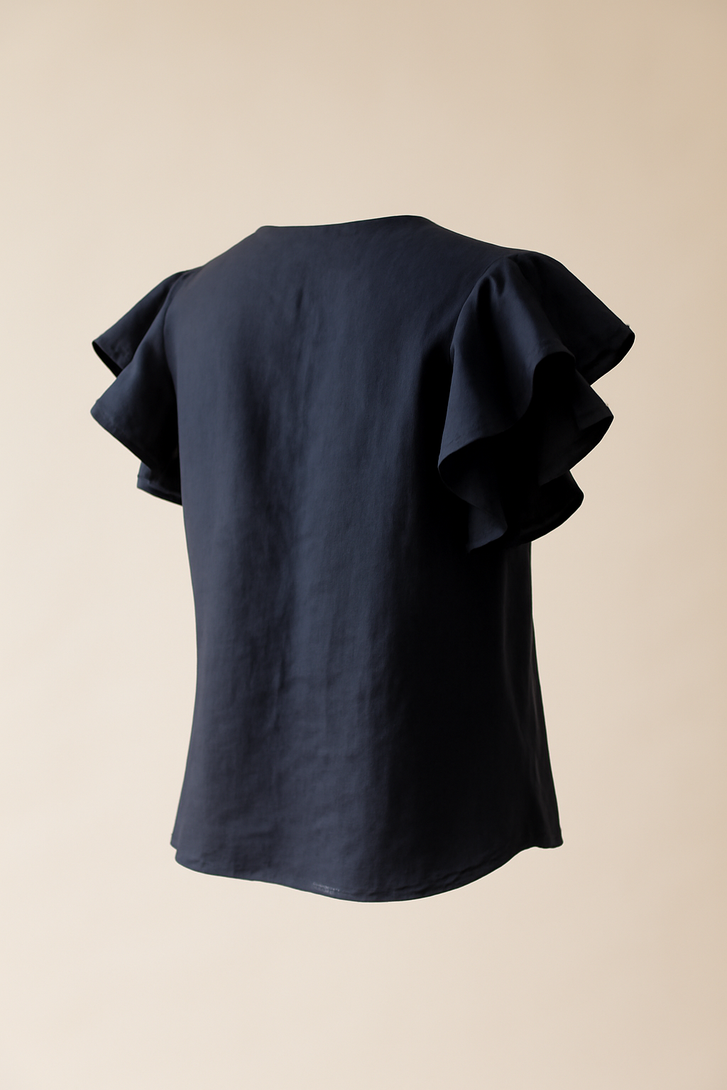 Meridian Long-Sleeve Linen Ruffled Blouse