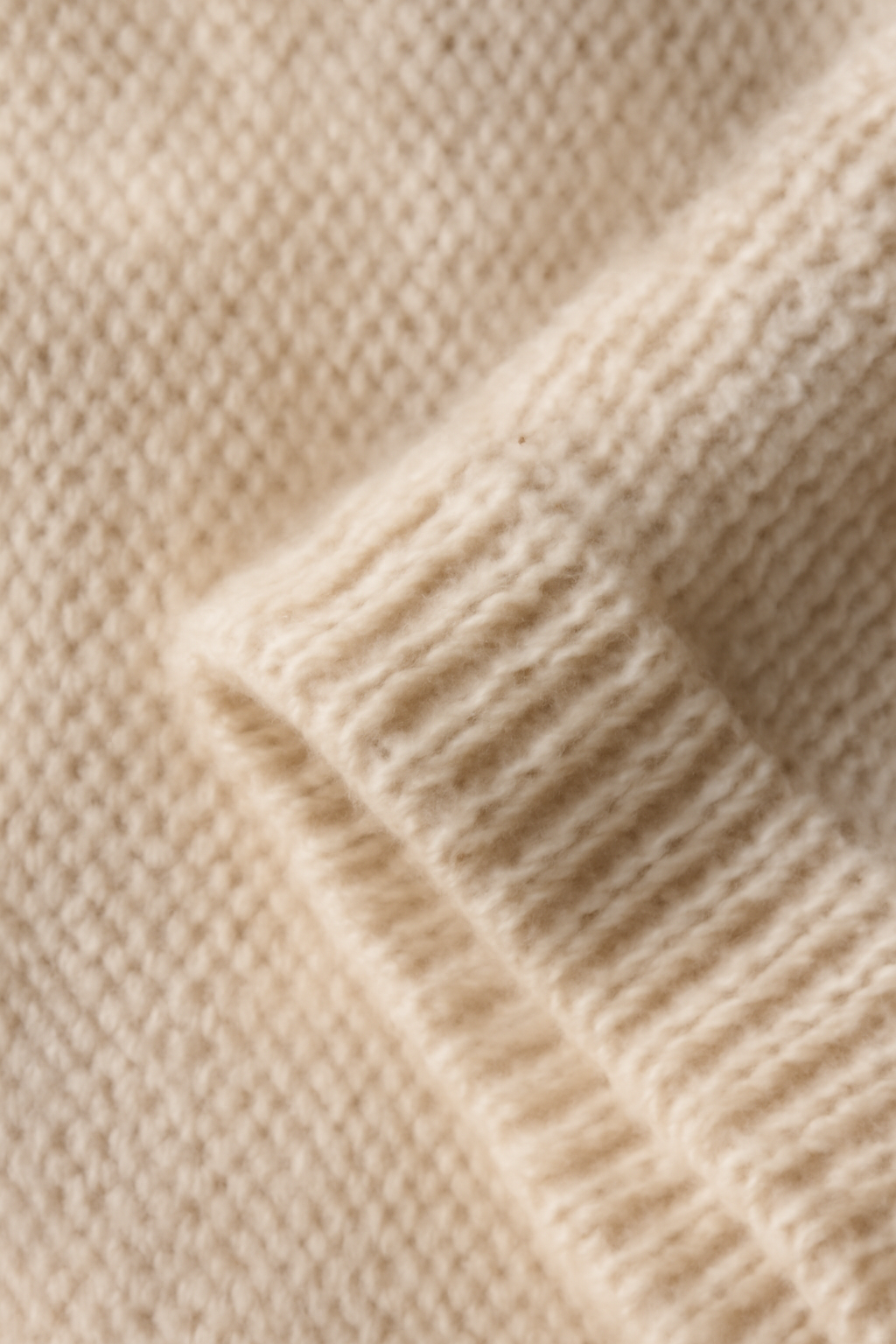 Meridian Ribbed Wool Cable-Knit Sweater