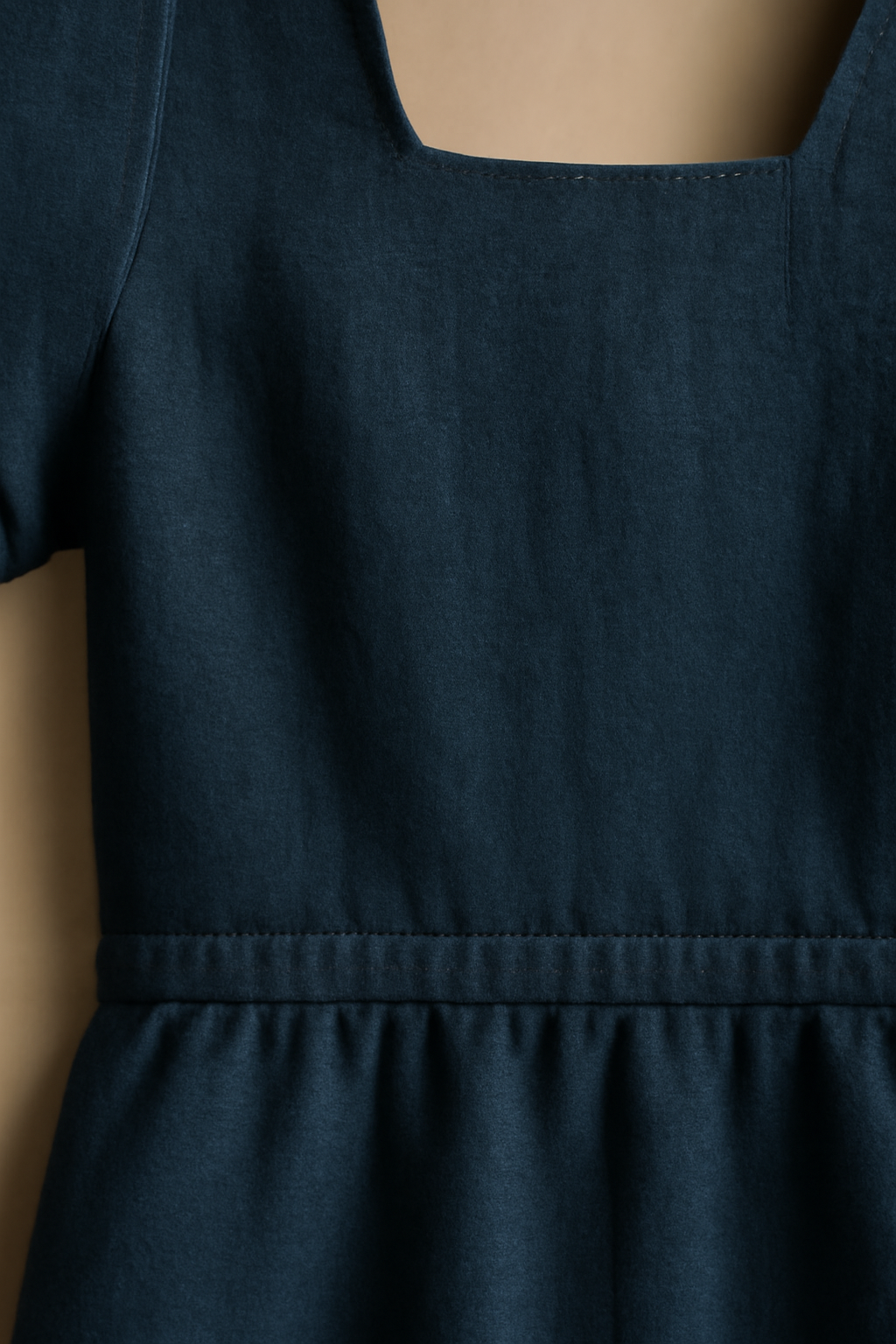 Meridian V-Neck Linen Midi Dress