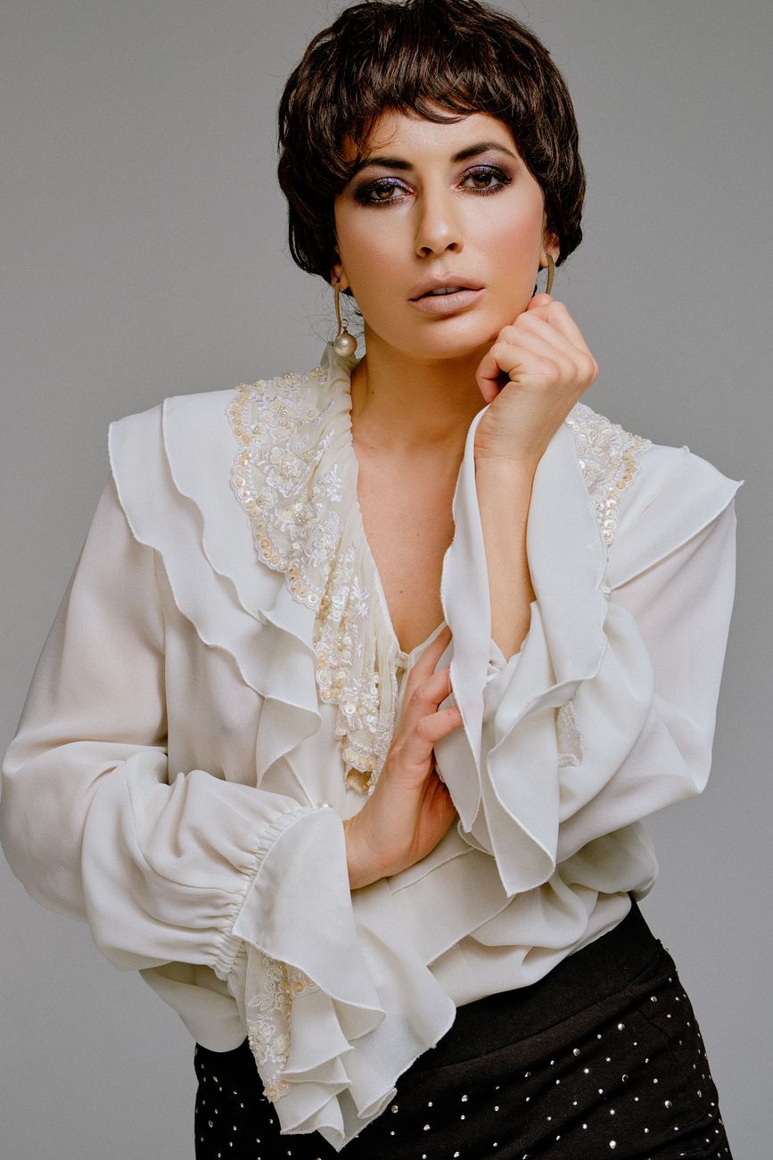 azure-linen-flounce-blouse-1033