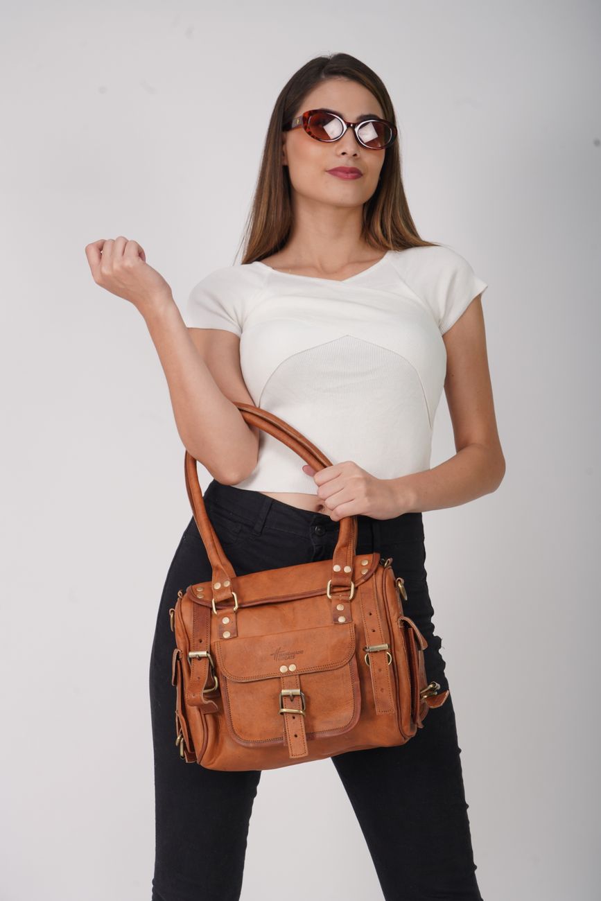cove-leather-leather-clutch-1131
