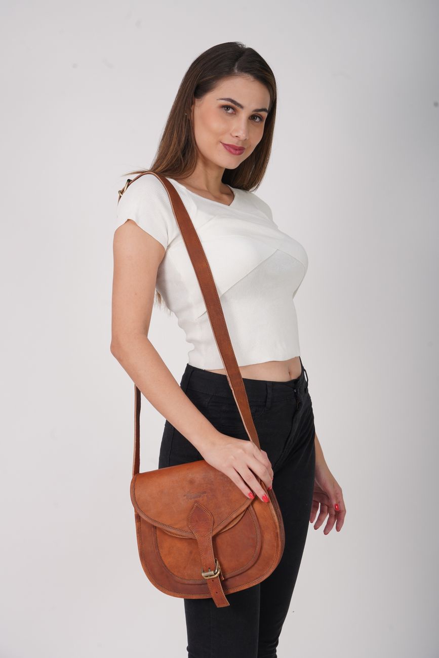cove-leather-leather-clutch-1131