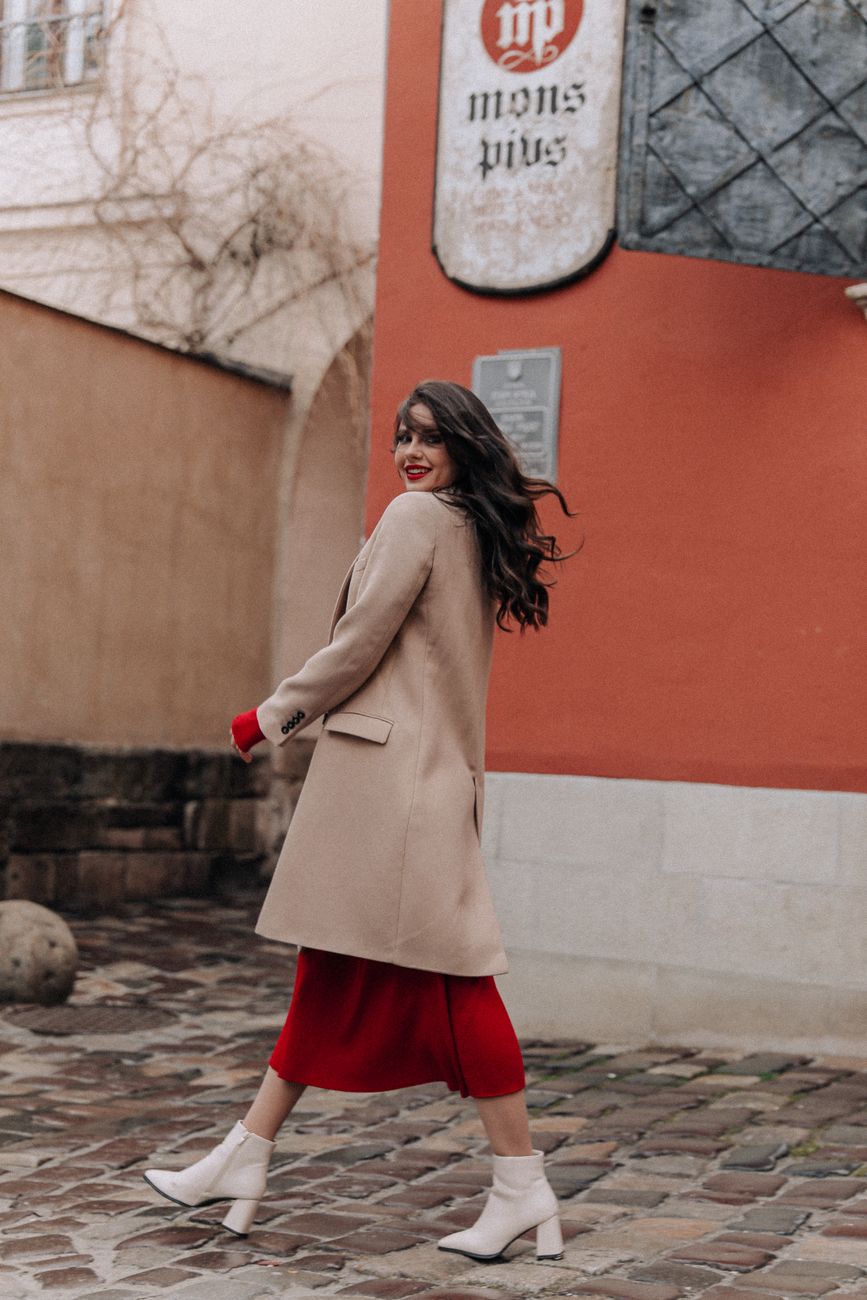 Bosphorus Wool Trench Coat