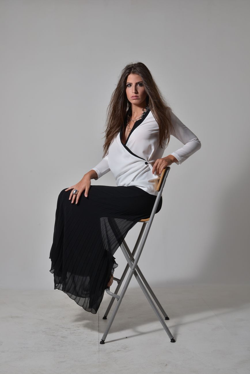 harbor-viscose-v-neck-blouse-1024