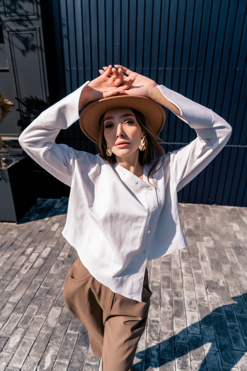 Levant Linen Relaxed Blouse