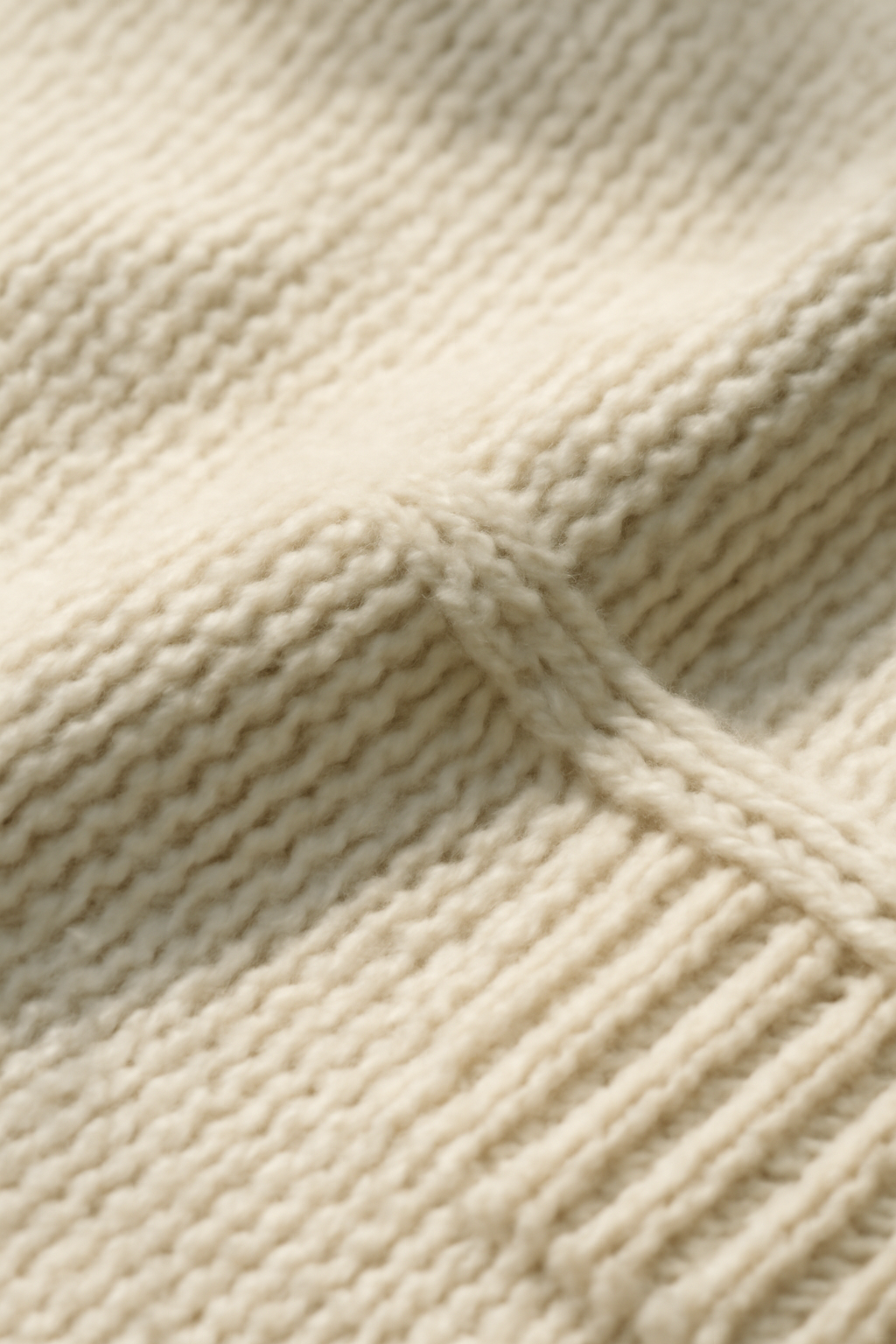 Solstice Fine-Gauge Wool Crewneck Sweater